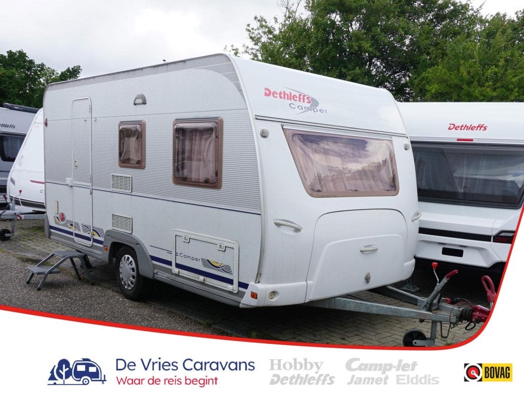Dethleffs Camper 440 DB incl.voortent en uitbouw, Caravans en Kamperen, Caravans, Bedrijf, Treinzit, 750 - 1000 kg, Ringverwarming
