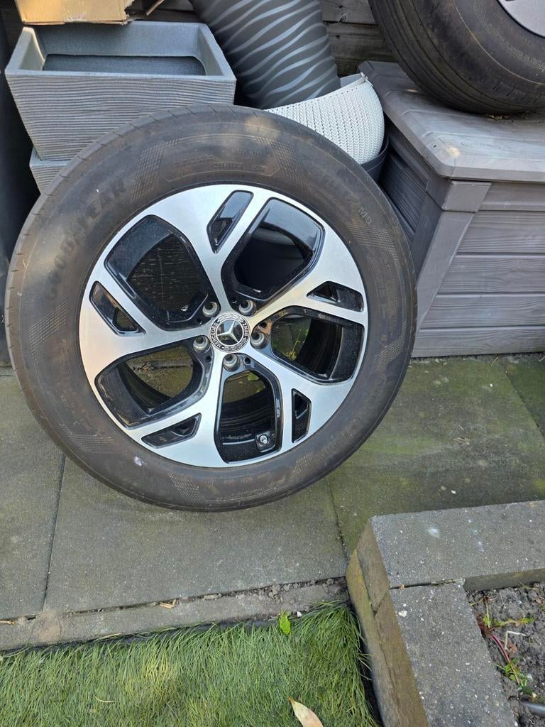velgen van mercedes glc, Verzenden, Zomerbanden, Velg(en)