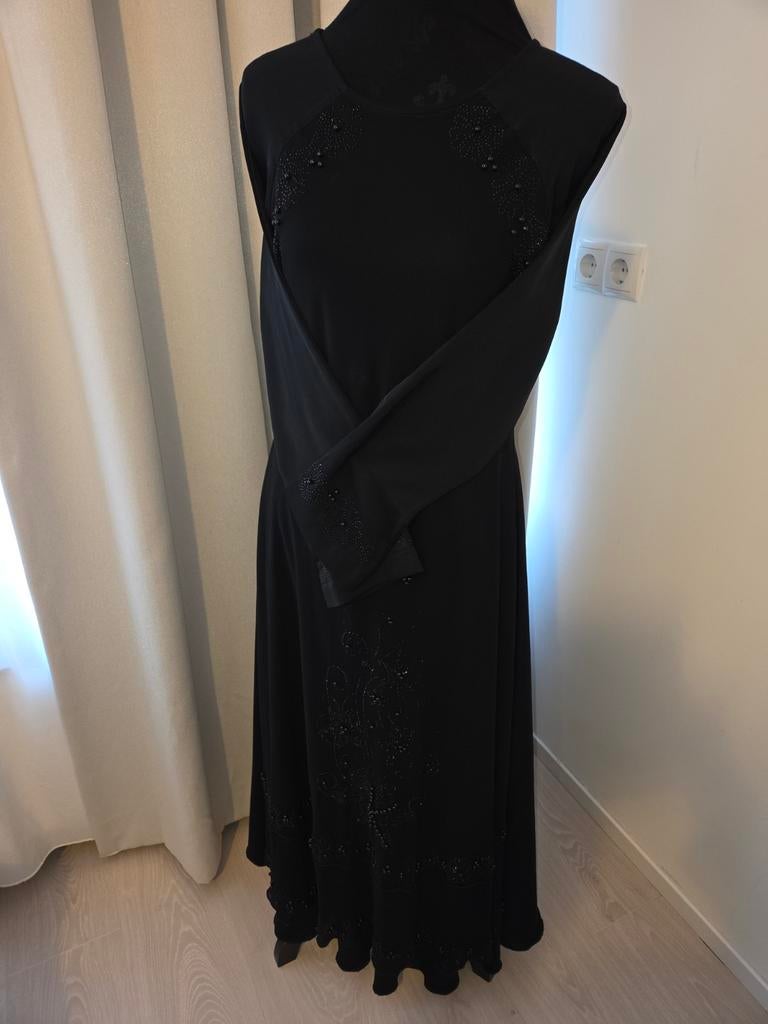 Zwarte abaya uit dubai getailleerd ( kaftan jelaba), Kleding | Dames, Ophalen of Verzenden, Zo goed als nieuw, Zwart, Overige typen