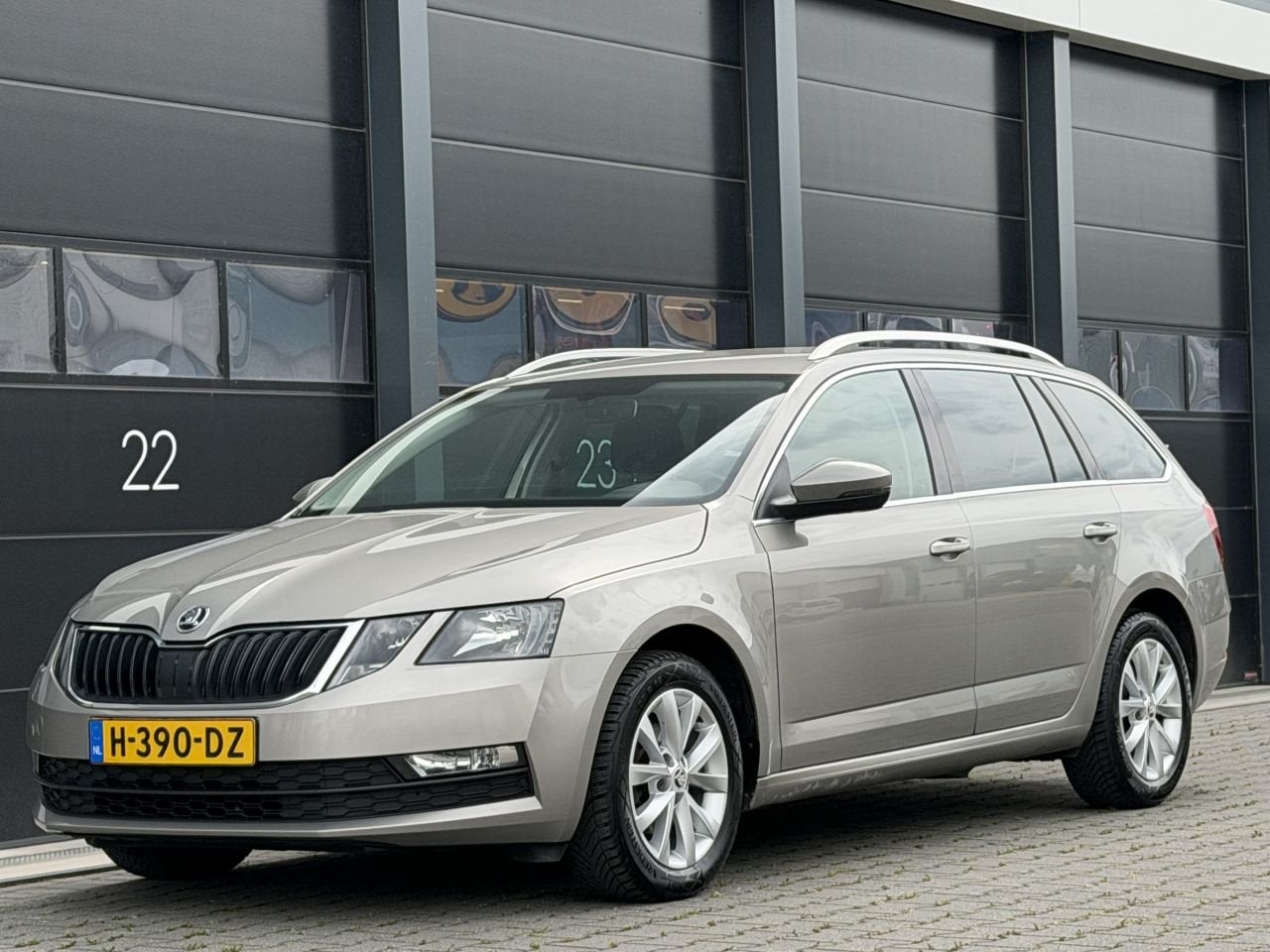 Skoda Octavia 1.6 TDI Navi Clima PDC (bj 2020), Euro 6, 116 pk, 140 €/maand, Parkeersensor