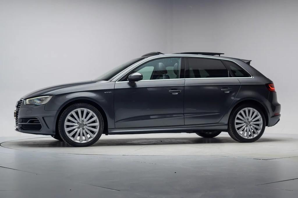 Audi A3 1.4 e-tron PHEV Ambition Pro Line plus [ S-Line Pano, Automaat, Gebruikt, 4 cilinders, 150 pk