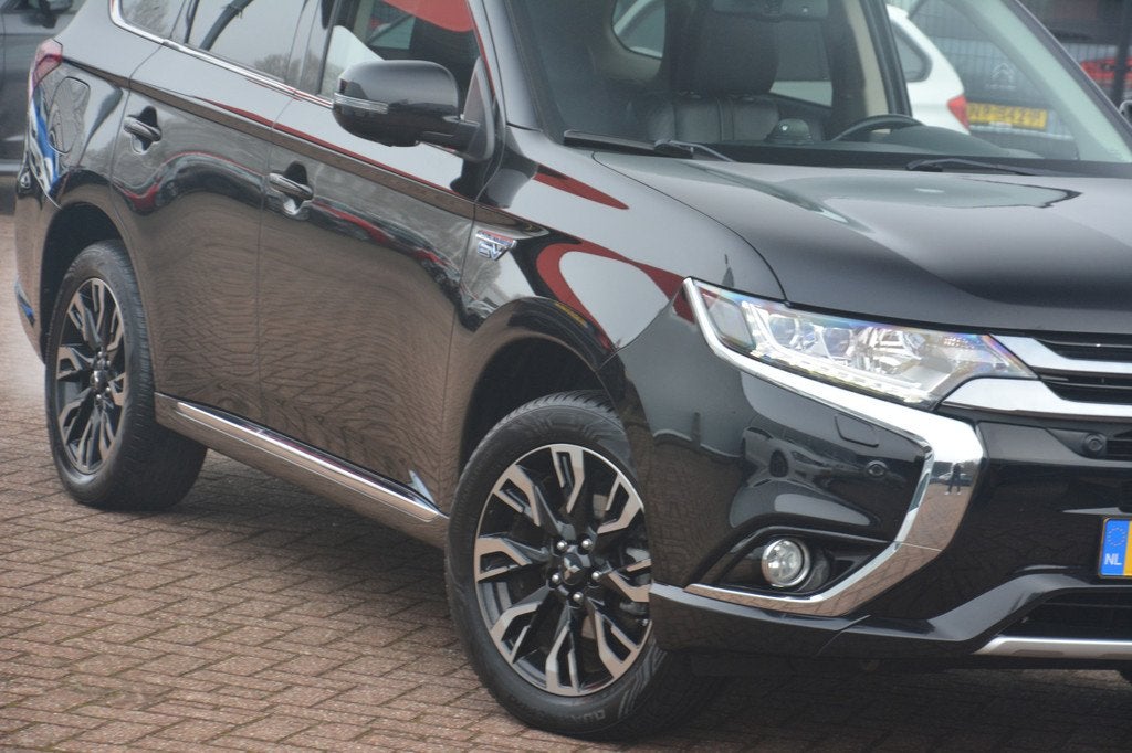 Mitsubishi Outlander 2.0 PHEV instyle Nederlandse auto 12710, Automaat, 1998 cc, 135 pk, 4 cilinders
