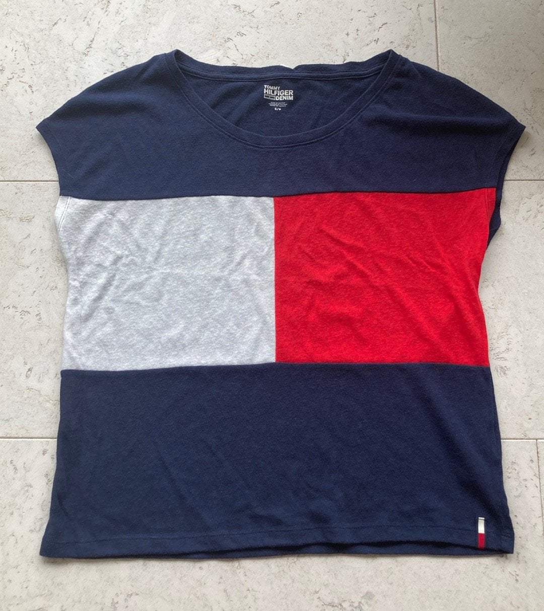 Mooi Tommy Hilfiger shirt, maat S, 55% katoen, Blauw, Ophalen of Verzenden, Zo goed als nieuw, Korte mouw