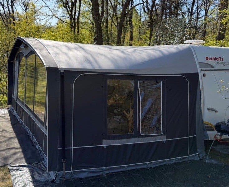 Dorema Octavia XL300 voortent+luifel 1050-1075 maat 17 zgsn!, Caravans en Kamperen, Voortenten en Luifels, Ophalen, Zo goed als nieuw