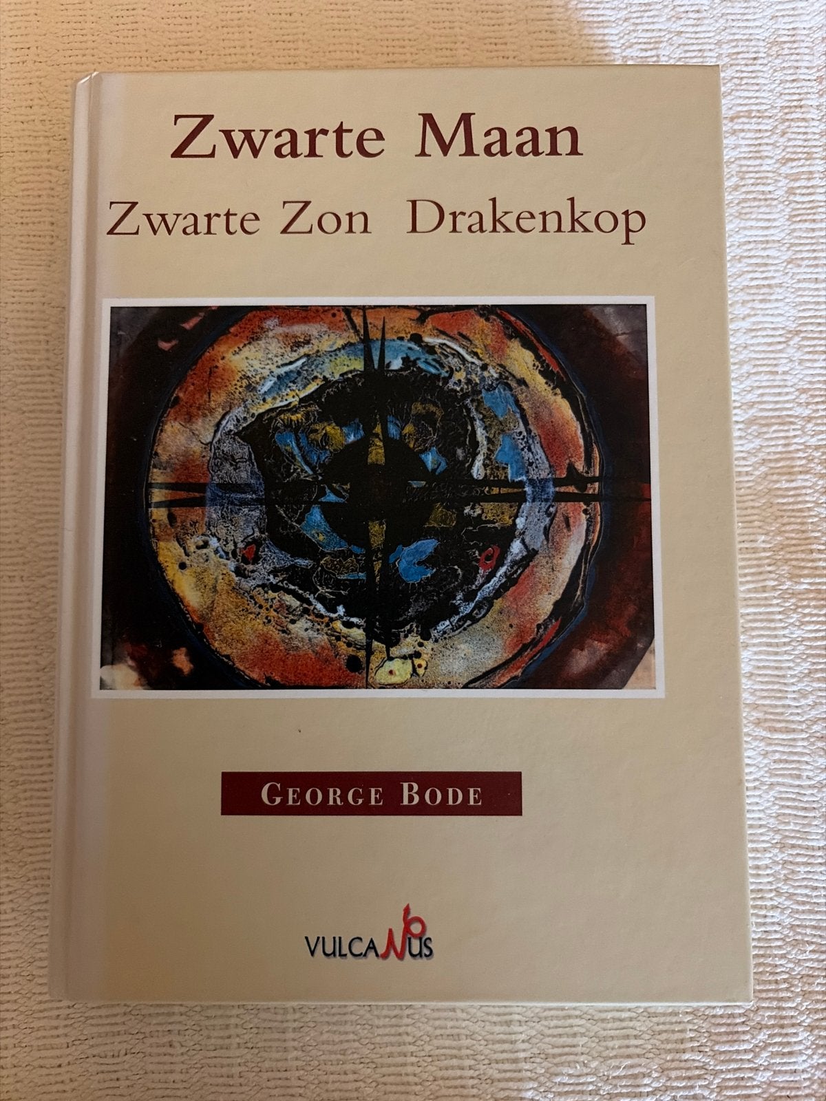Zwarte Maan Zwarte Zon Drakenkop - George Bode, Ophalen of Verzenden, Zo goed als nieuw, Astrologie, Achtergrond en Informatie