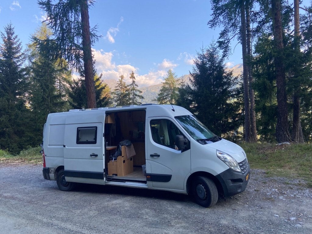 Off-Grid Camper Renault Master 2011 L3H2 Euro 5, Overige merken, Buscamper of Camperbus, Dakluik, Airbags