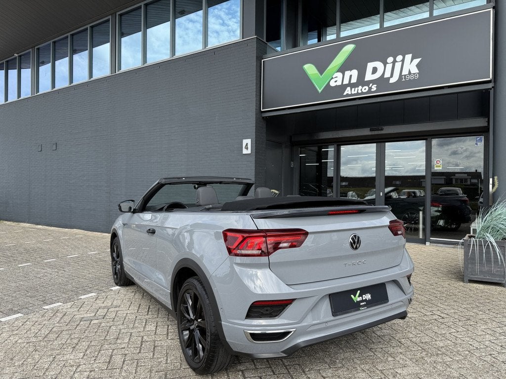 Volkswagen T-Roc Cabrio 1.5 TSI R-Line Navi Camera 18", 1498 cc, Zwart, 4 cilinders, Bedrijf