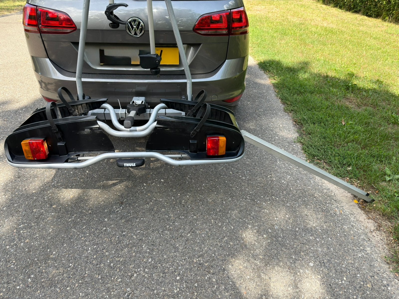 Thule EP 916 fietsendrager + oprijgoot voor 2 Ebike 60KG, Ophalen, Gebruikt, Elektrische fiets, 2 fietsen