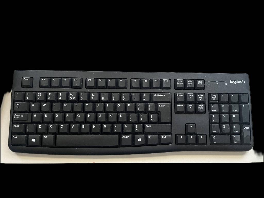 Logitech K120 keyboard, Computers en Software, Toetsenborden, Gebruikt, Numeriek, Bedraad, Ophalen of Verzenden