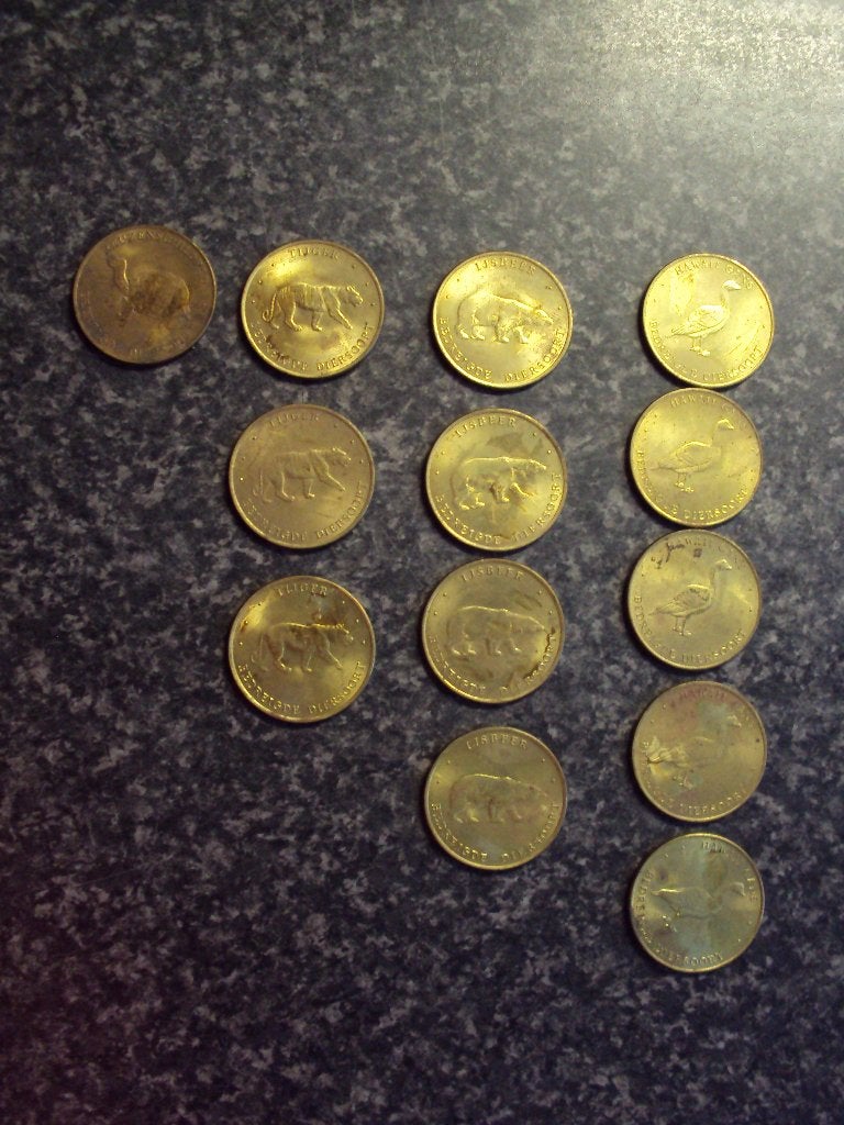 14 WNF munten - bedreigde diersoorten, Ophalen of Verzenden