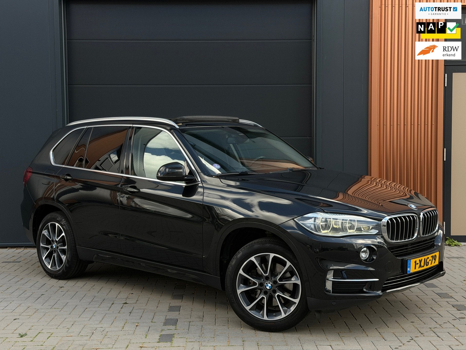 BMW X5 XDrive35i High Executive|Dealer Onderhouden|Panoramad, Auto's, Dealer onderhouden, 2005 kg, Gebruikt, Automatische klimaatregeling
