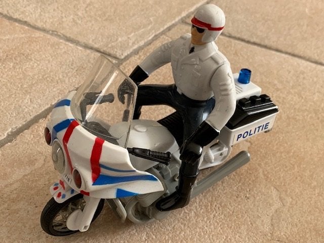 Politiemotor en de politieagent 21 cm lang, Ophalen of Verzenden, Gebruikt, Jongen of Meisje