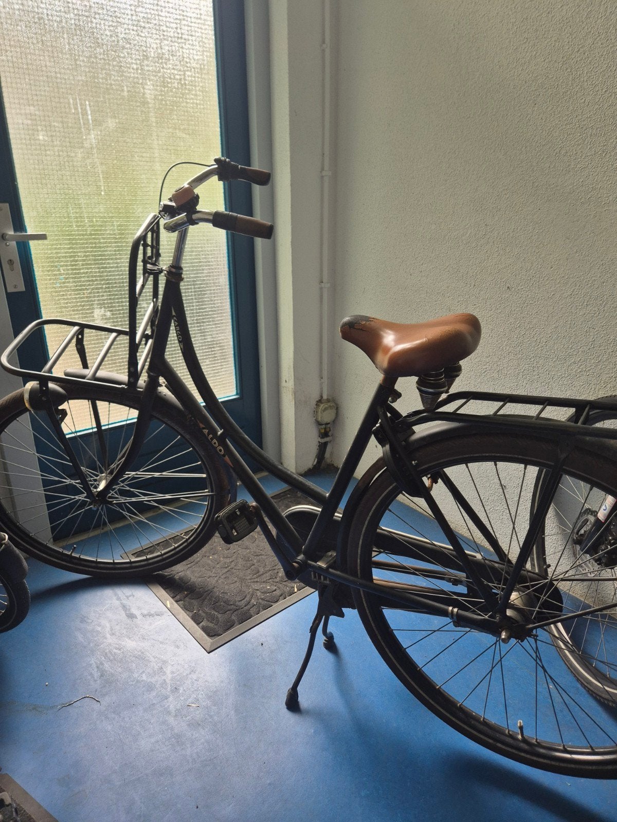 Oma fiets in a great condition - perfect city bike, Ophalen, Zo goed als nieuw, Aldo cargo