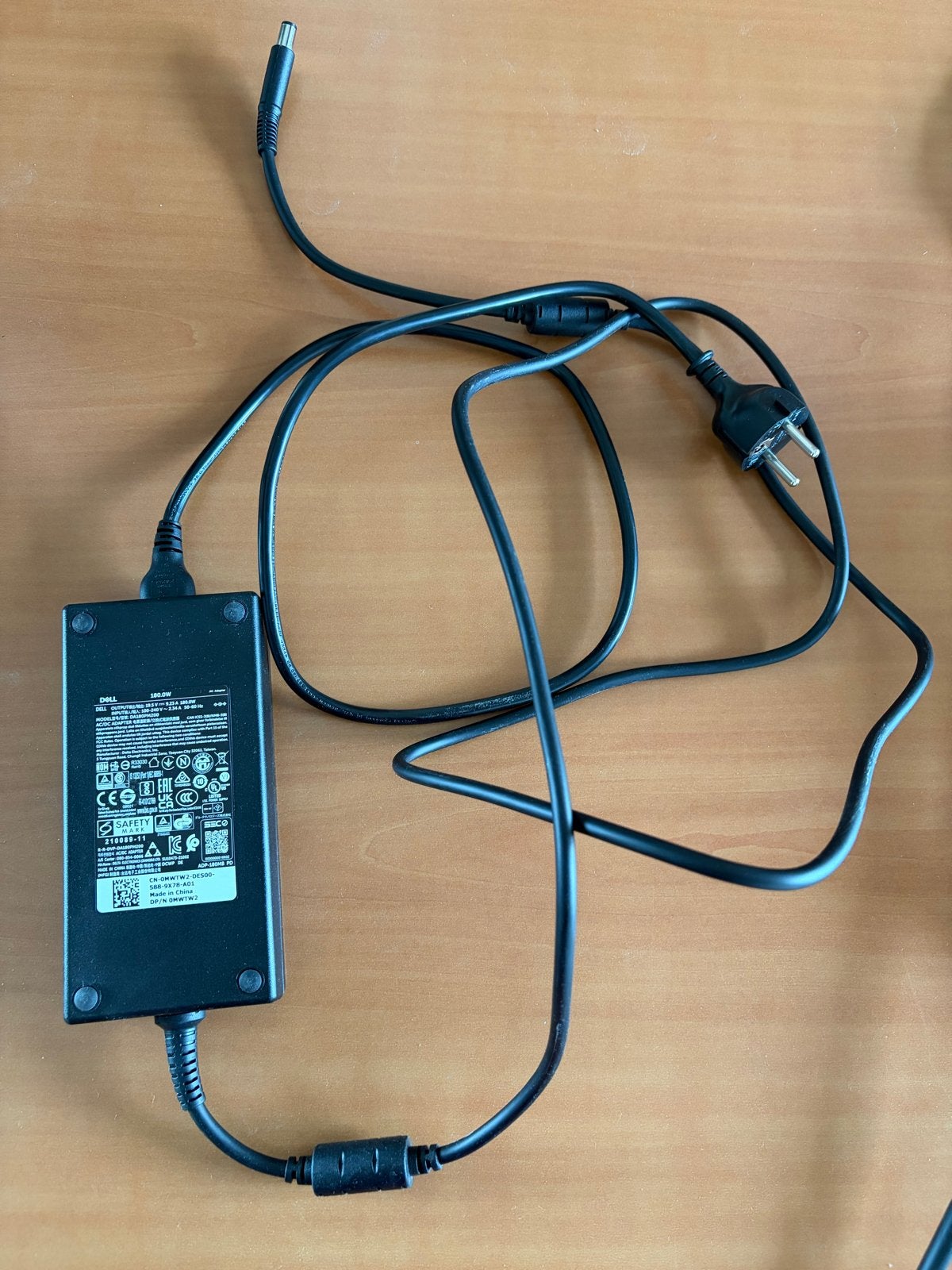 Dell 180W AC Adapter OPMWT2 - Originele Oplader, Computers en Software, Ophalen of Verzenden, Zo goed als nieuw