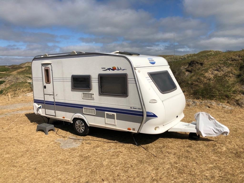 Hobby De Luxe Easy 440 SF Caravan - Perfect voor 4 personen, Vast bed, Schokbreker, Hobby, Treinzit