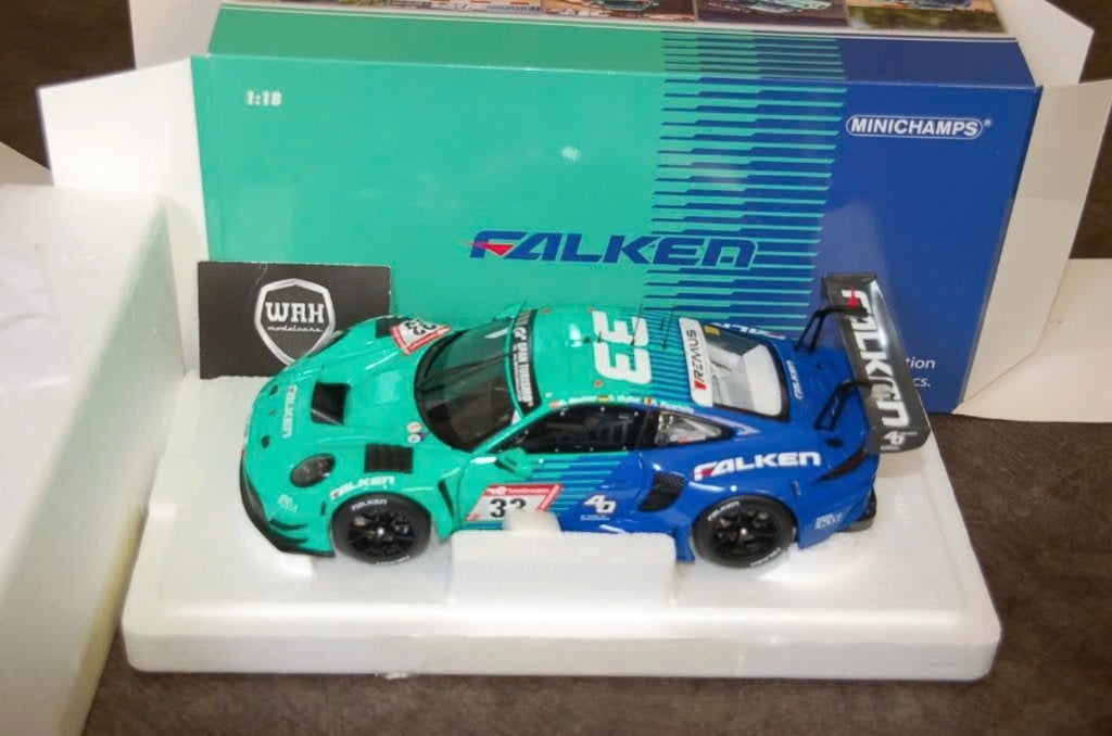 1:18 PORSCHE 911 992 GT3 R #33 FALKEN Minichamps in doos WRH, Hobby en Vrije tijd, Modelauto's | 1:18, Verzenden, Zo goed als nieuw