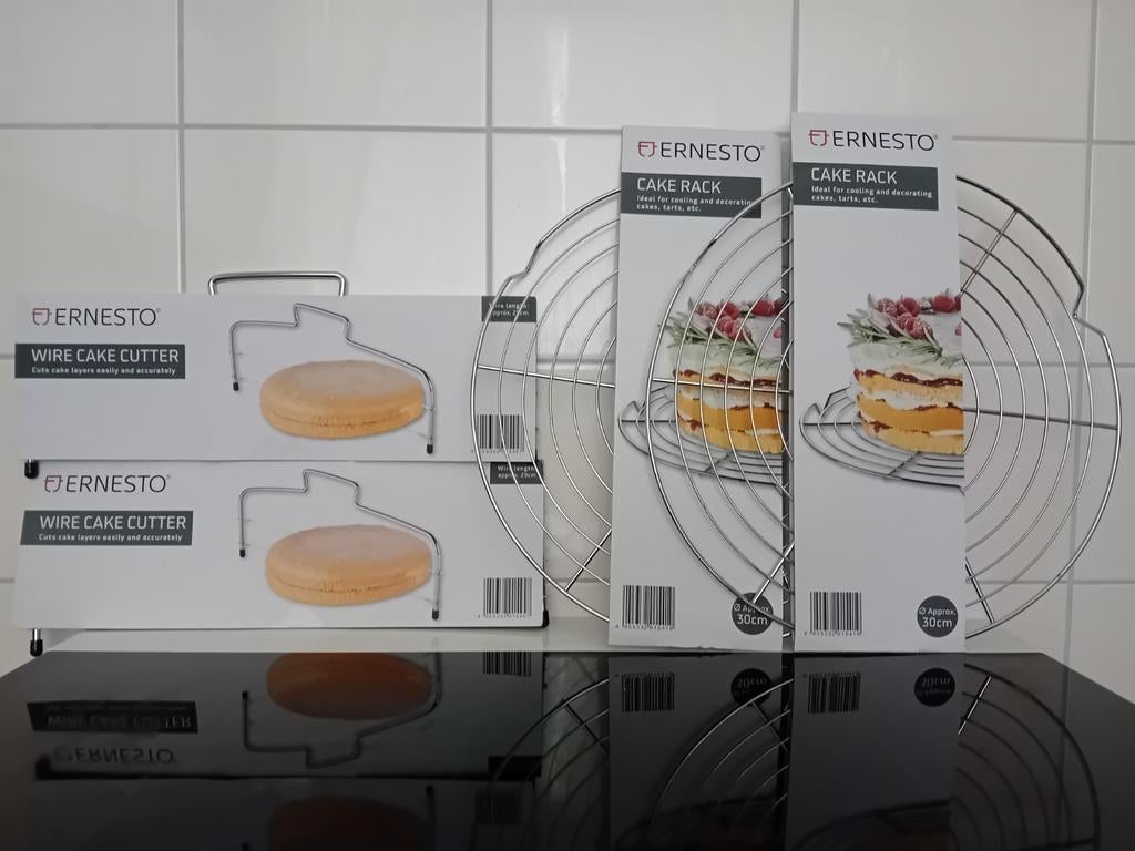 Taartrooster rvs. en Taartbodemsnijder rvs 4 stuks . €15,00., Ophalen, Nieuw