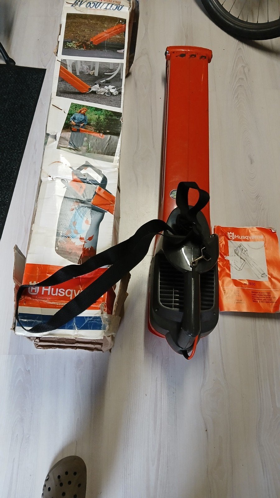Husqvarna BV 650/1150 Bladblazer/Bladzuiger, Ophalen, Gebruikt, Met zuigfunctie, Handgedragen