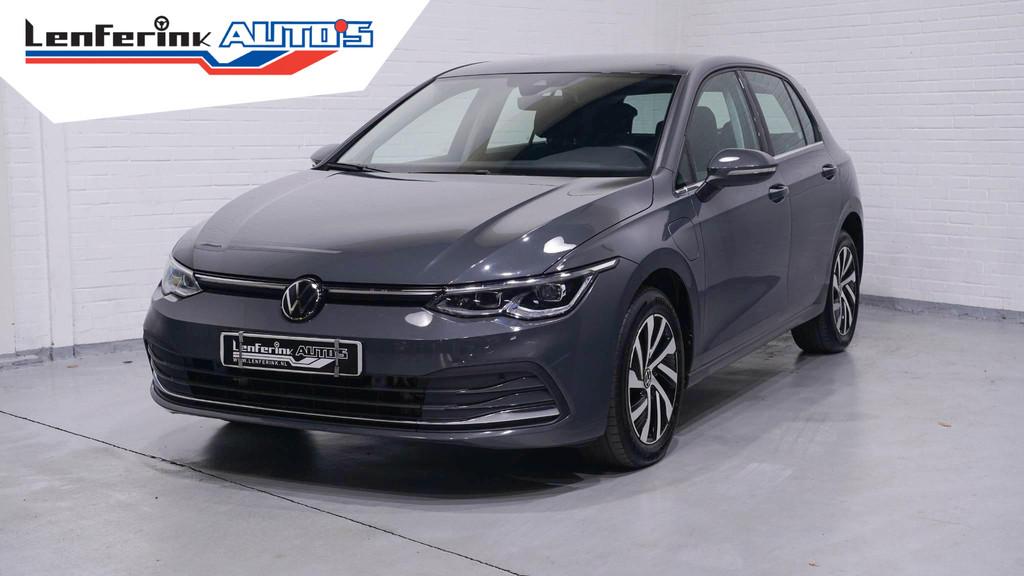 Volkswagen Golf 1.4 eHybrid Style Navi Sport/comfort stoelen, Gebruikt, 13 kWh, Zilver of Grijs, 1500 kg