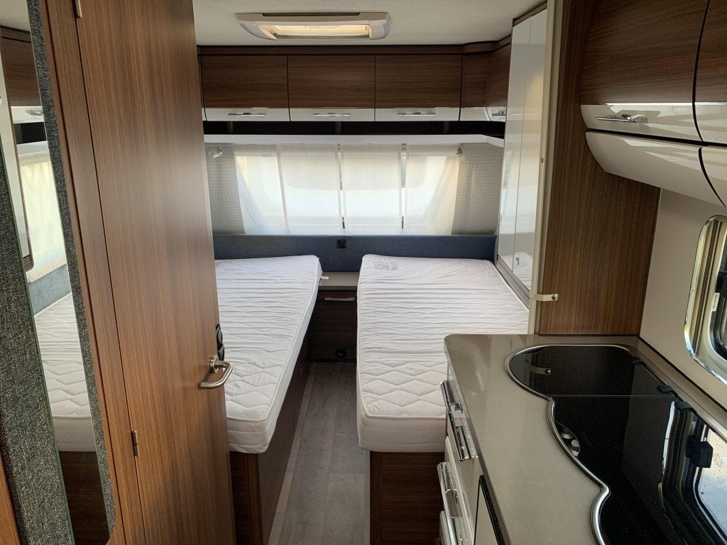 Eriba Exciting 471 Thule luifel/Voortent, Caravans en Kamperen, Caravans, Rondzit, Bedrijf, Schokbreker, Eriba