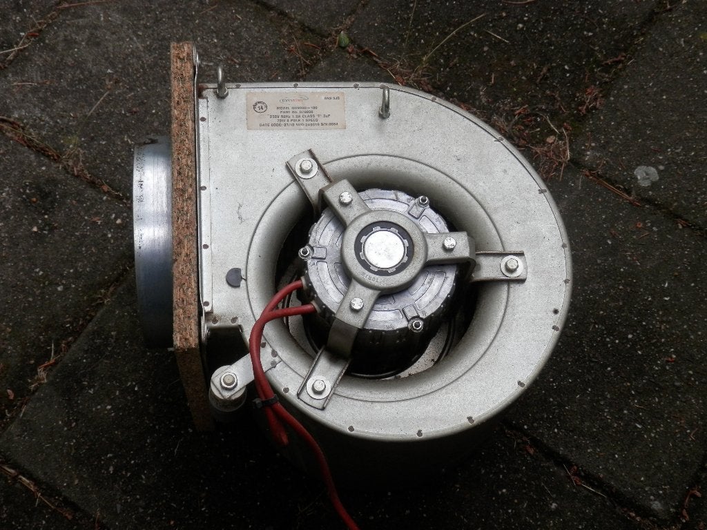 Afzuigventilator Torinsifan type DDN 200-180, cap. 1500 m3/h, Ophalen, Gebruikt, Afzuiger