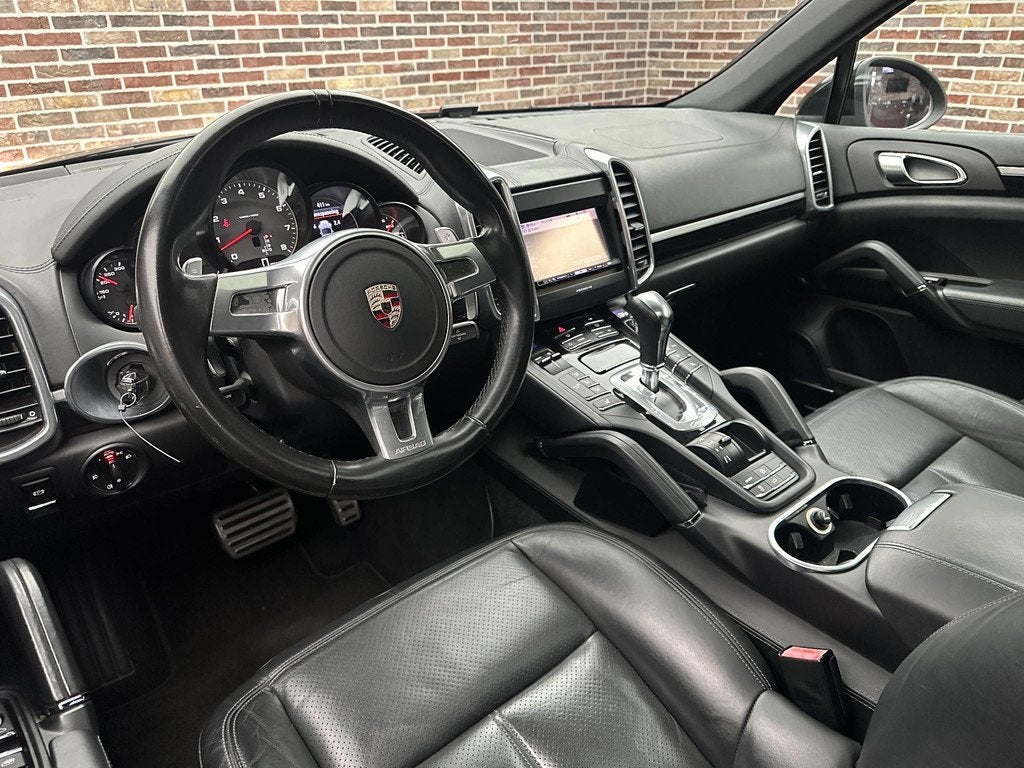 Porsche Cayenne 4.8 S Panorama | Stoelverwarming | Elektrisc, Automaat, Gebruikt, 8 cilinders, Zwart