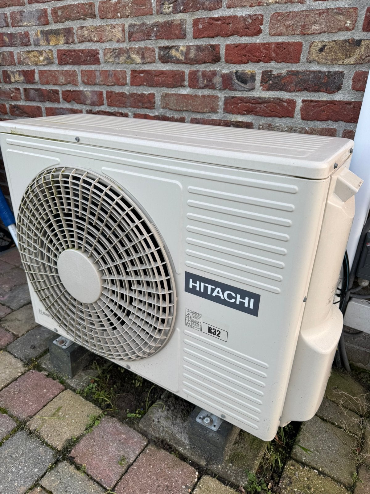 Hitachi Yutaki S 8 kW warmtepomp voor onderdelen/revisie, Ophalen, Gebruikt, Overige typen, 60 tot 150 cm