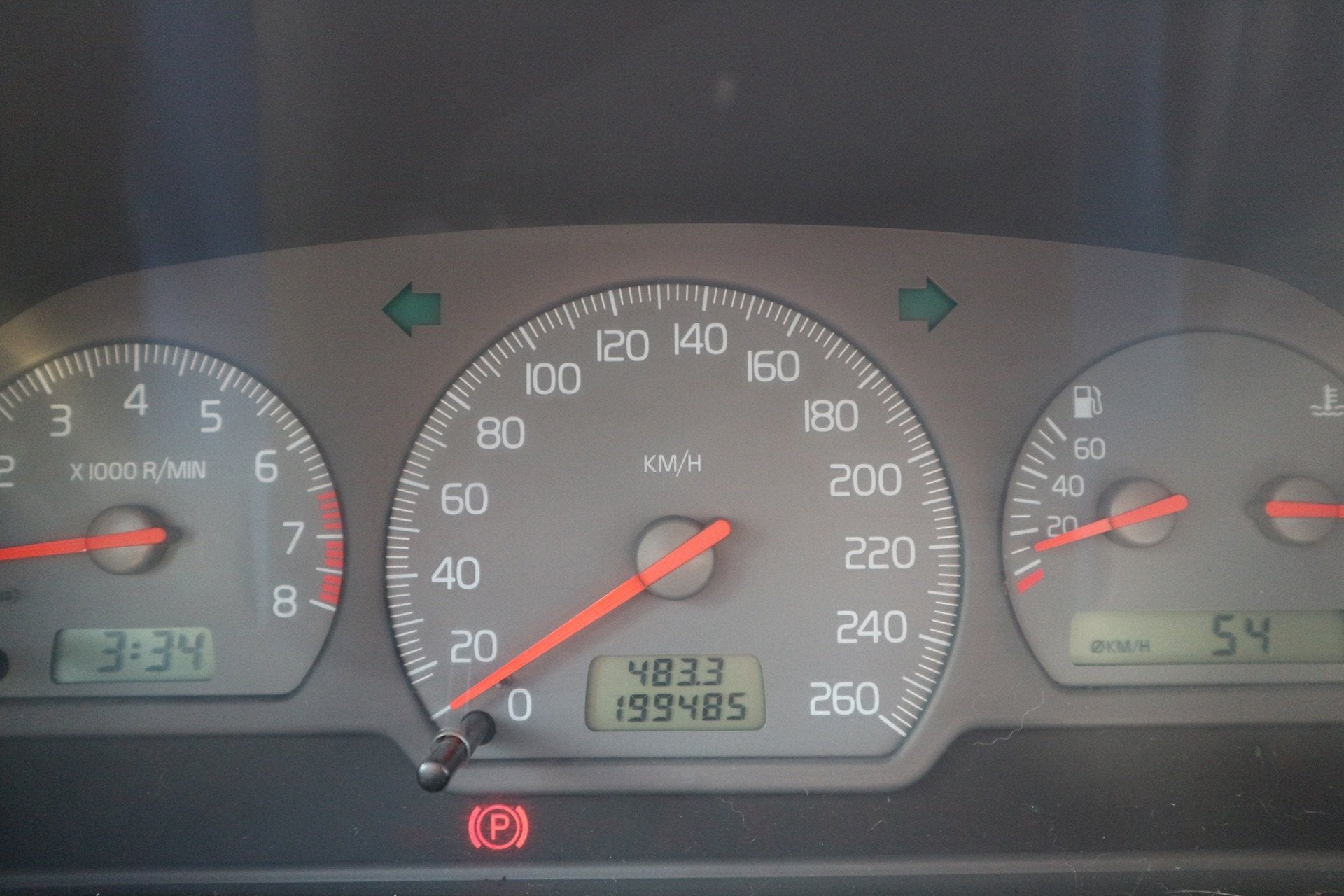 Volvo S40 1.6 SE / AIRCO / APK 7 2027 / LEES TEKST ! ! !, Auto's, Gebruikt, 4 cilinders, 500 kg, Velours