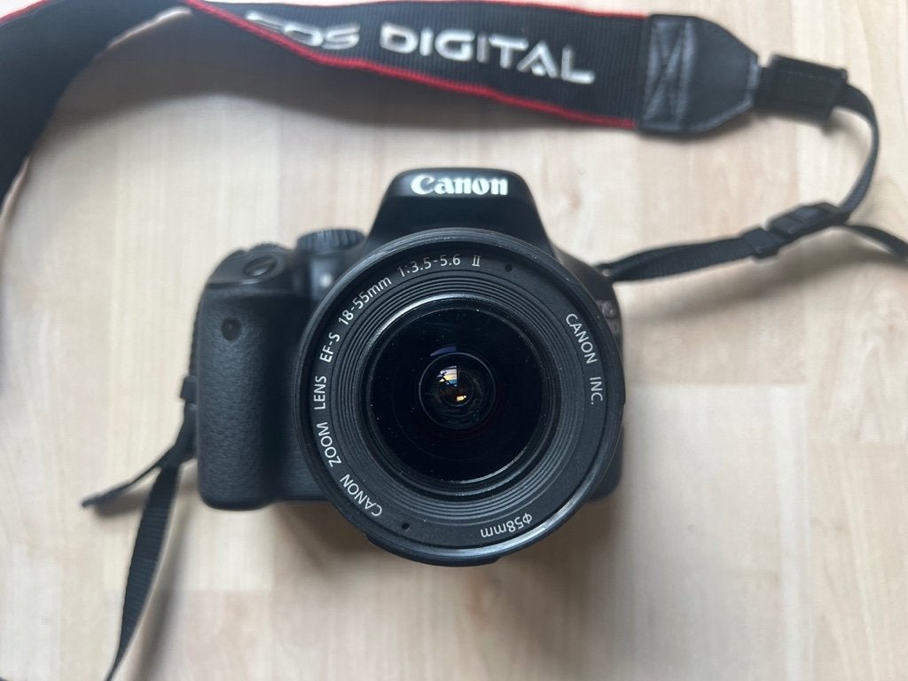 Canon Eos 550D camera., Audio, Tv en Foto, Fotocamera's Digitaal, Gebruikt, Canon, 18 megapixels, Ophalen of Verzenden