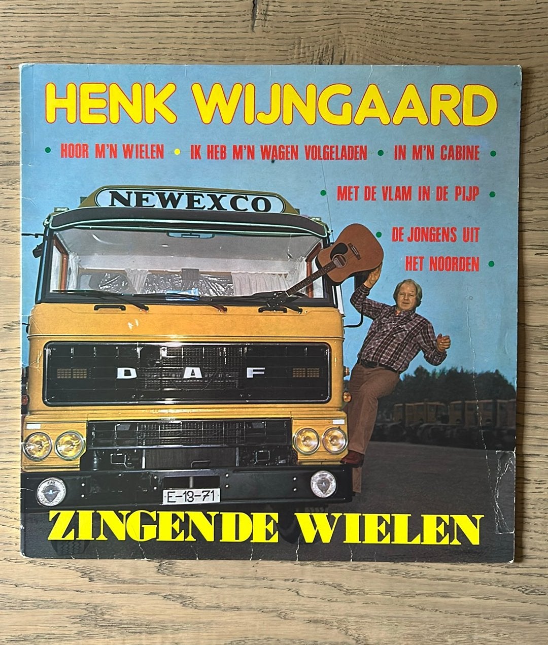 Henk Wijngaard - Zingende wielen (LP), Cd's en Dvd's, Ophalen of Verzenden, Gebruikt, 12 inch, Levenslied of Smartlap