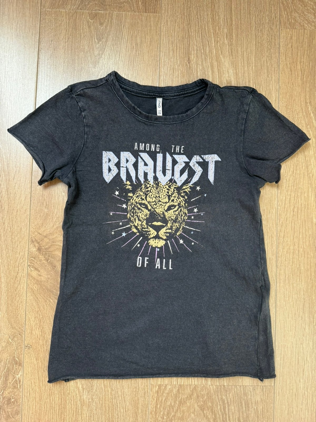 Only t-shirt bravest tijger maat 122/128, Kinderen en Baby's, Kinderkleding | Maat 122, Ophalen of Verzenden, Gebruikt, Meisje
