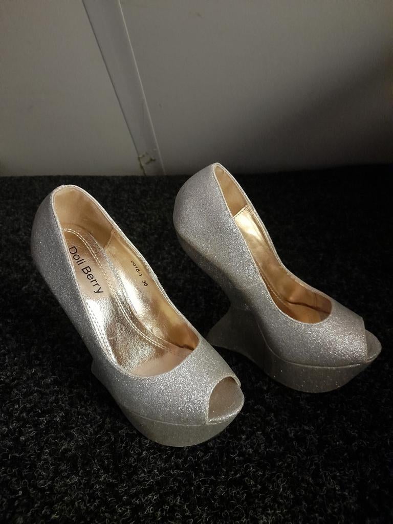 Zilveren Pumps Maat 36, Pumps, Overige kleuren, Doli Berry, Nieuw