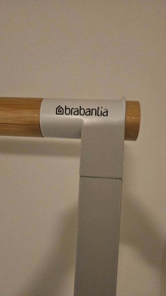 Kledingrek Brabantia, Wandkapstok, 200 cm of meer, Ophalen of Verzenden, Zo goed als nieuw