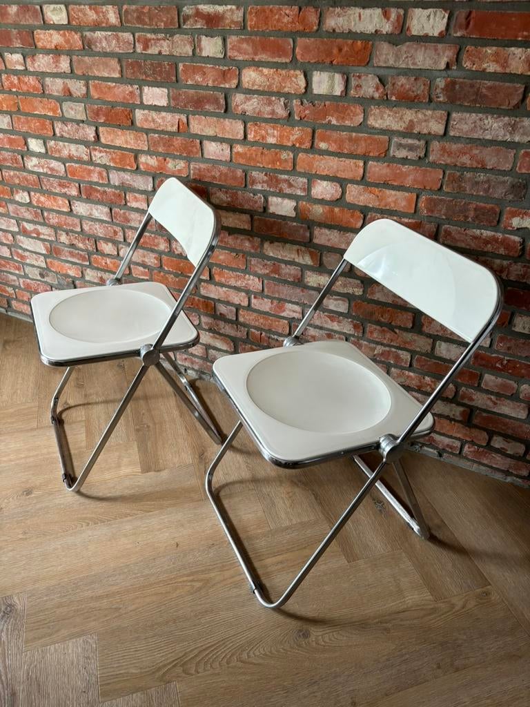 2 stuks Vintage Plia klapstoel Giancarlo Piretti Castelli, Huis en Inrichting, Stoelen, Ophalen of Verzenden, Gebruikt, Wit, Twee