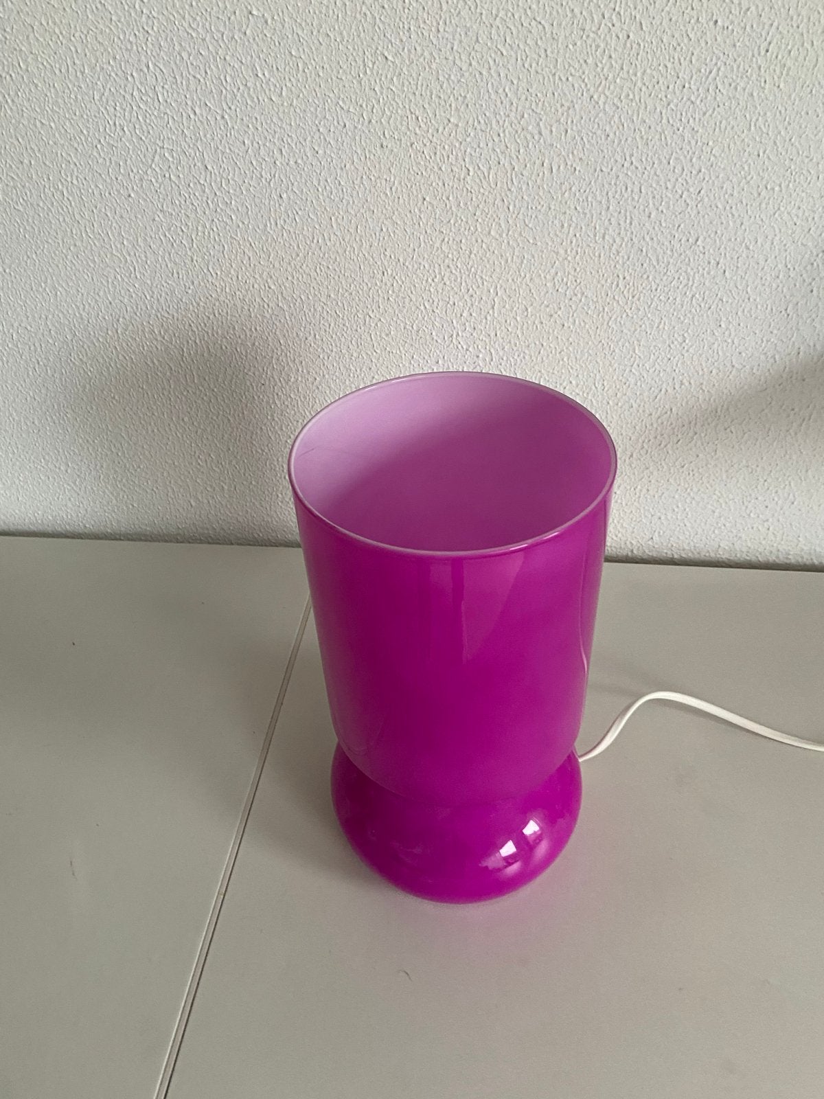 IKEA Lykta tafellamp - Roze  €15, E14 (klein), Ophalen of Verzenden, IKEA, Met stekker