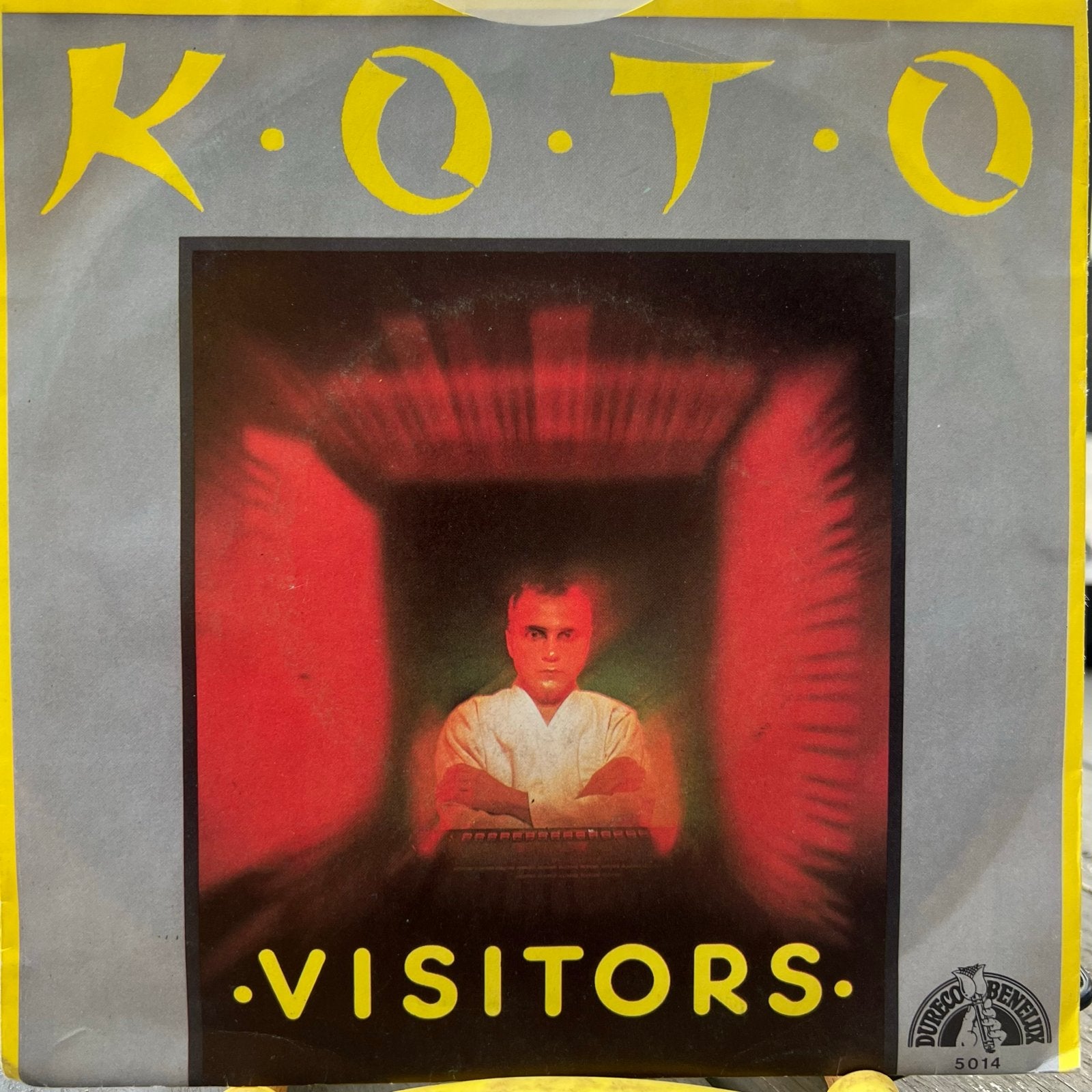Koto - Visitors (Vinyl Single), Gebruikt, 7 inch, Ophalen of Verzenden, EP
