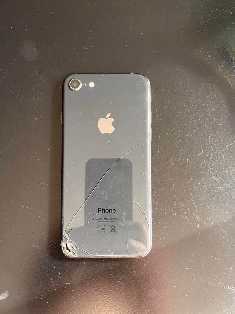 1x iPhone 7 + 1x iPhone 8 + 1x iPad Mini 2, Telecommunicatie, Mobiele telefoons | Apple iPhone, Ophalen, Gebruikt, Zwart, 64 GB