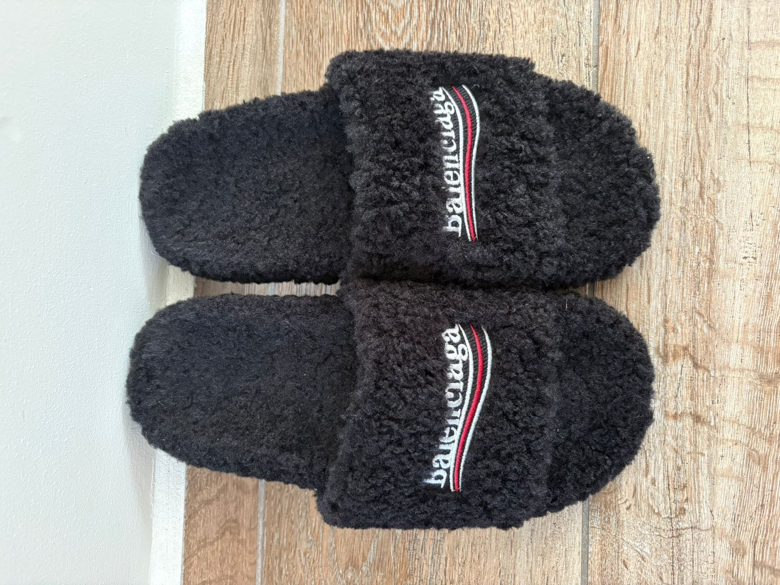balenciaga slippers, Kleding | Heren, Schoenen, Ophalen of Verzenden, Zo goed als nieuw, Zwart