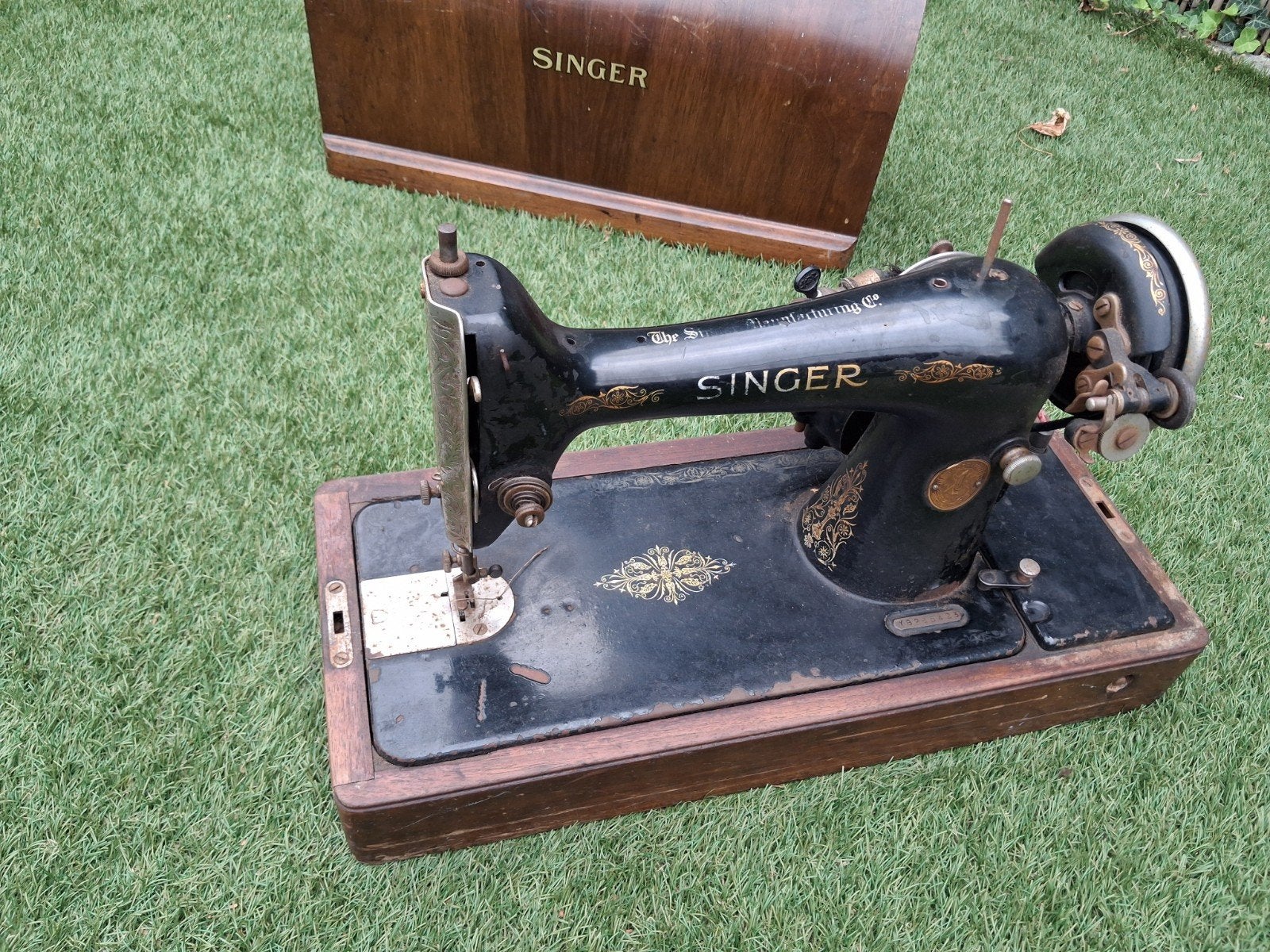 Antieke Singer Naaimachine met elektromotor, Ophalen of Verzenden