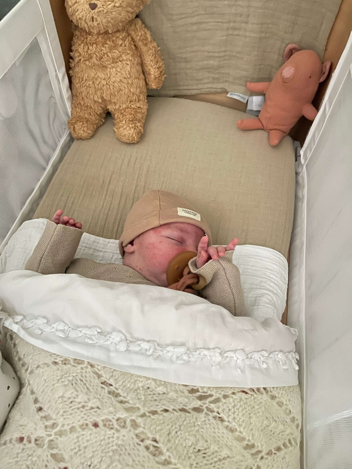 Bednest cosleeper - Zo goed als nieuw met matras en hoes, Kinderen en Baby's, Babywiegjes en Ledikanten, Ophalen, Zo goed als nieuw