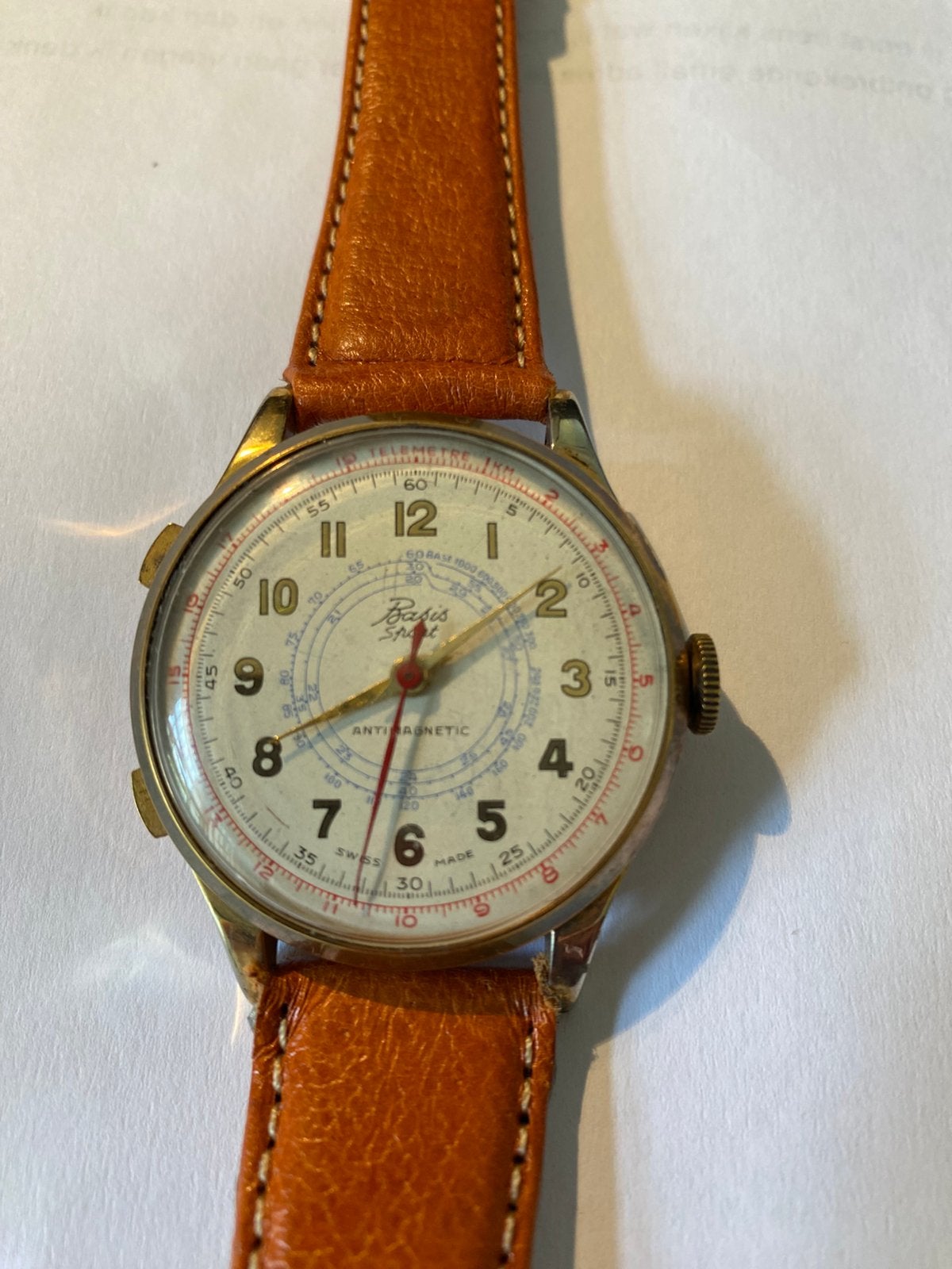 Basis sport chrono antimagnetic, Sieraden, Tassen en Uiterlijk, Horloges | Antiek, Polshorloge, Overige merken, Overige materialen