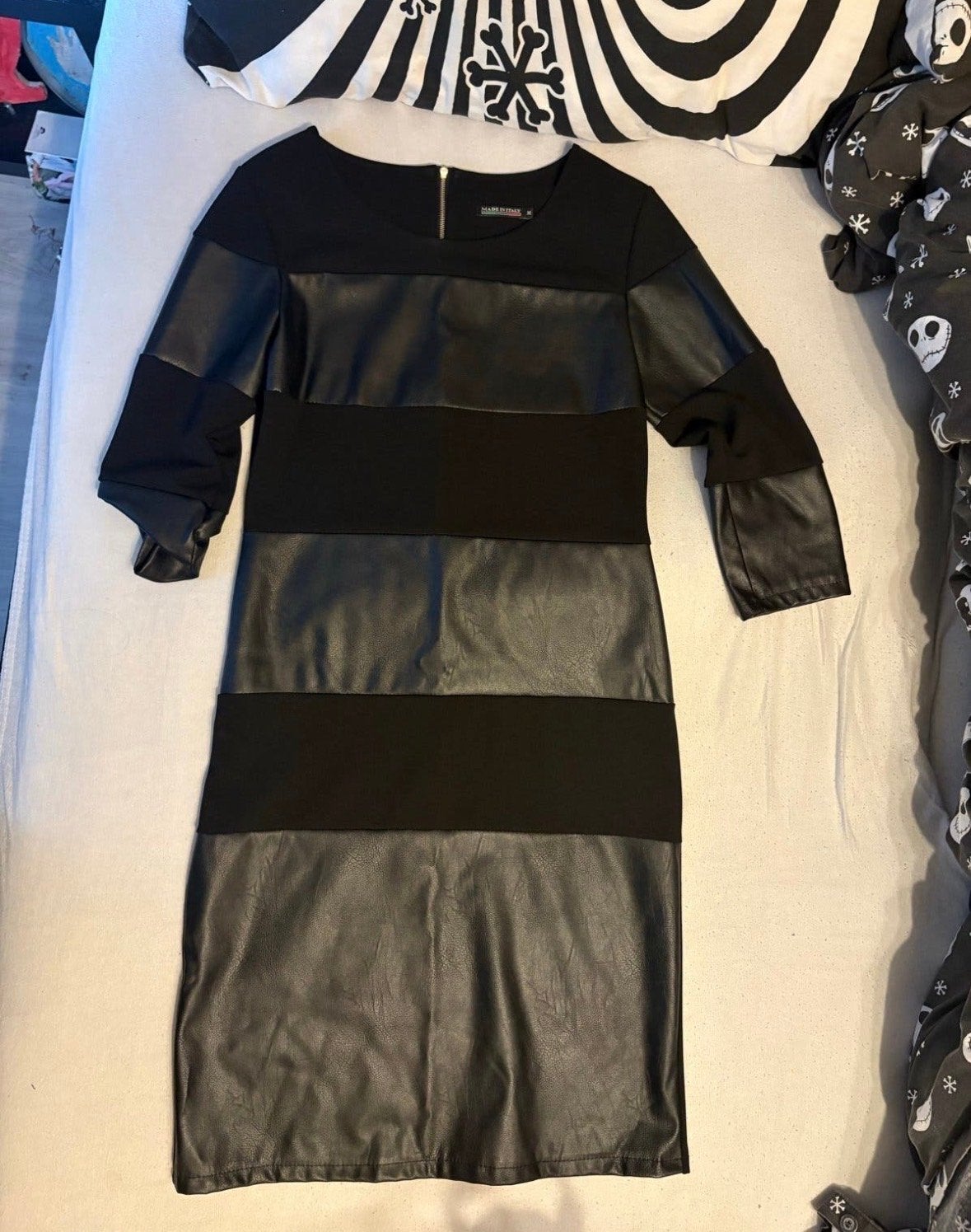 Zwart jurkje met leren details - Made in Italy, Maat 38/40 (M), Zwart, Ophalen of Verzenden, Zo goed als nieuw