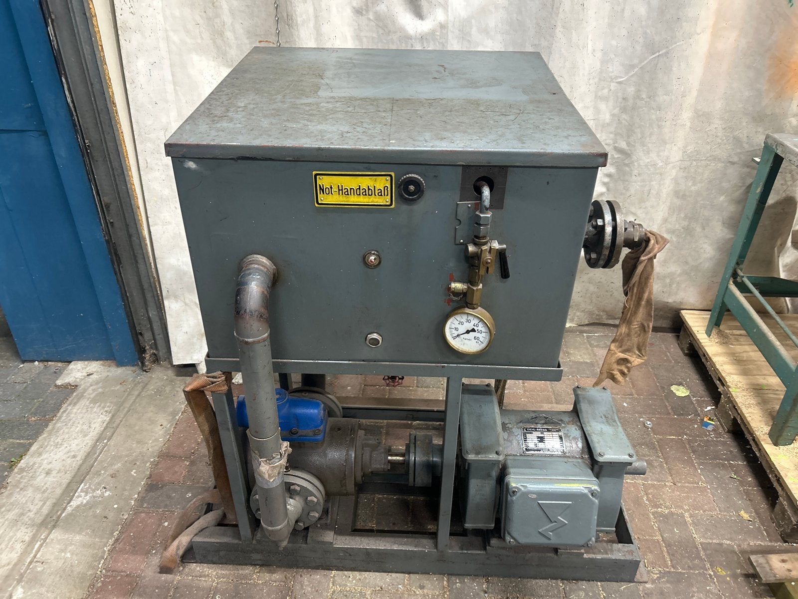 Zieh-Abegg Hydraulische Liftpomp met Olietank, Ophalen