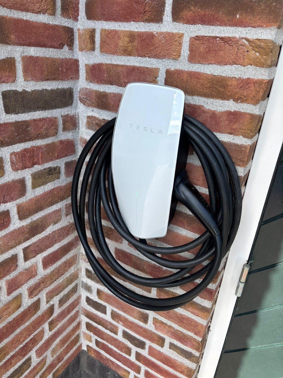 Tesla Wall Connector Generatie 3  Perfecte staat & 100% goed, Ophalen, Zo goed als nieuw, Laadpaal en Laadkabel