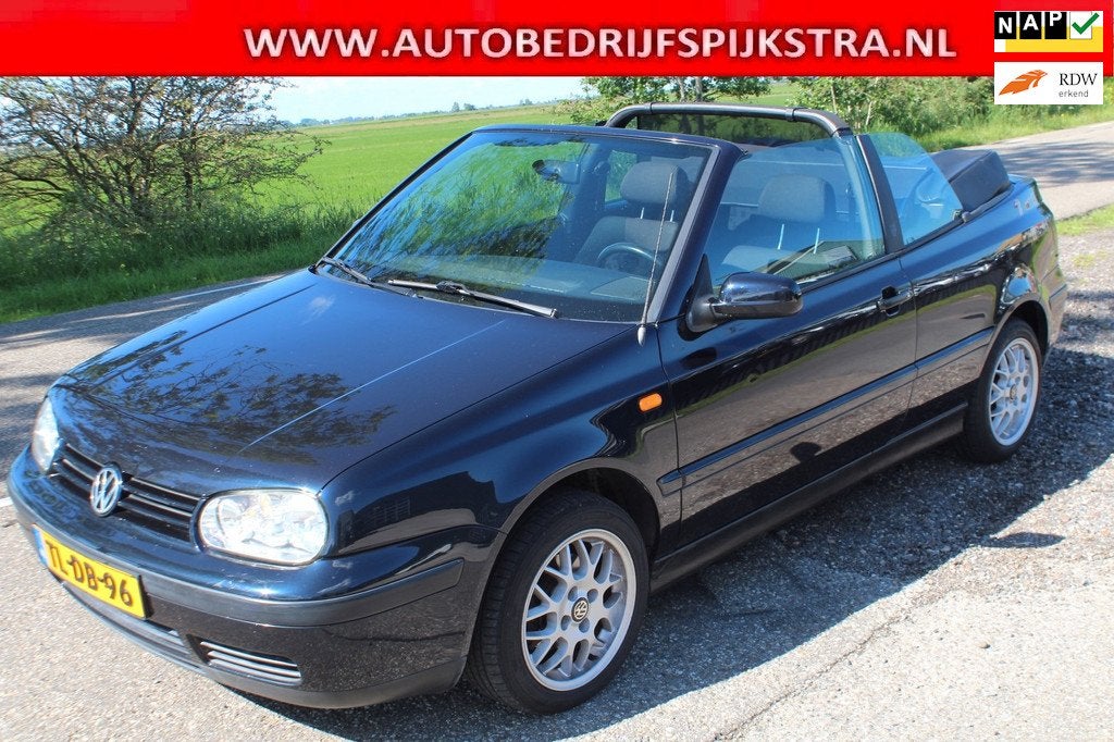 Volkswagen Golf Cabriolet 1.8 Trendline, Stof, Gebruikt, Zwart, 4 cilinders