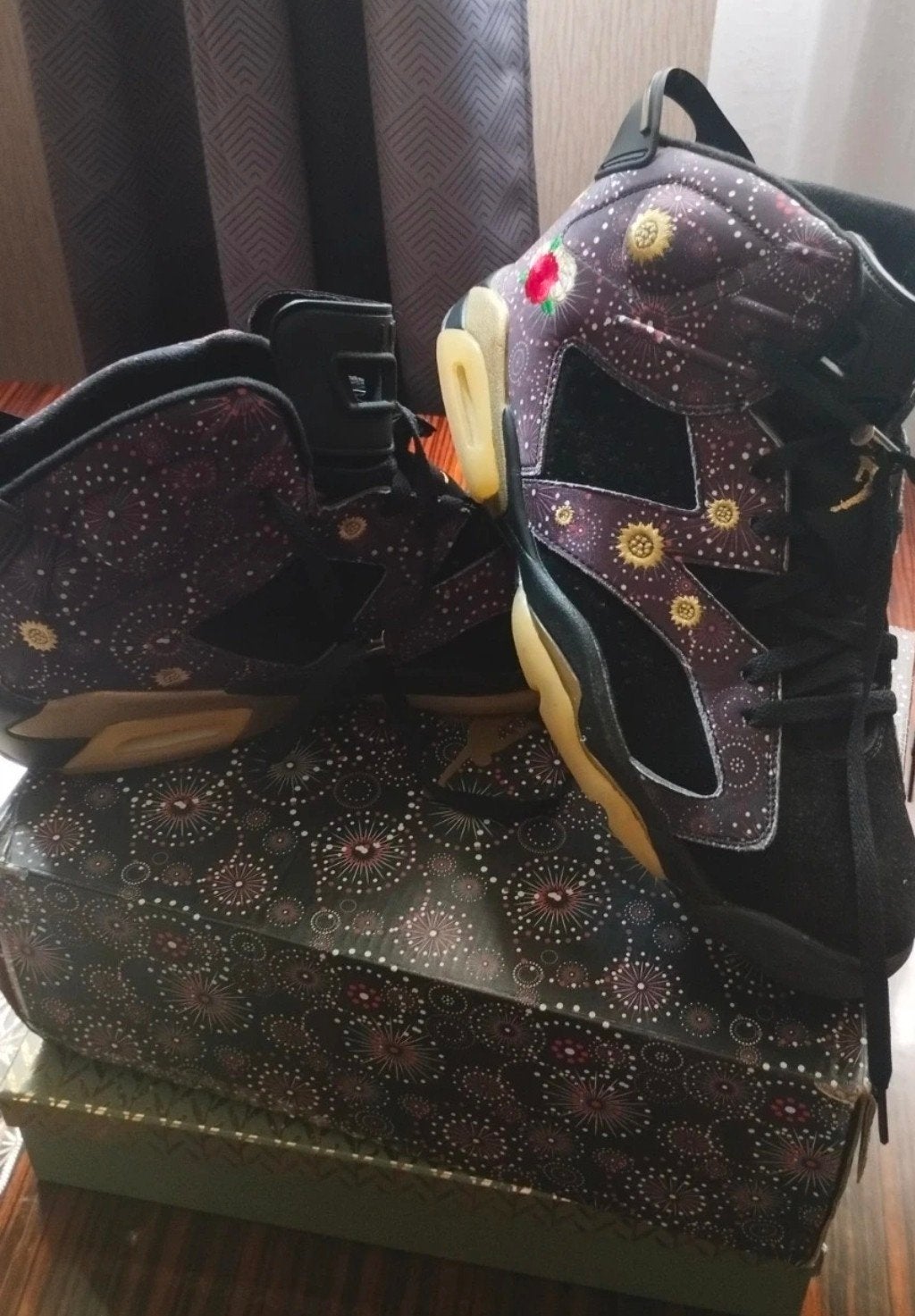 Nike jordan 6 retro chinese newyear special edition !!!, Ophalen of Verzenden, Nieuw