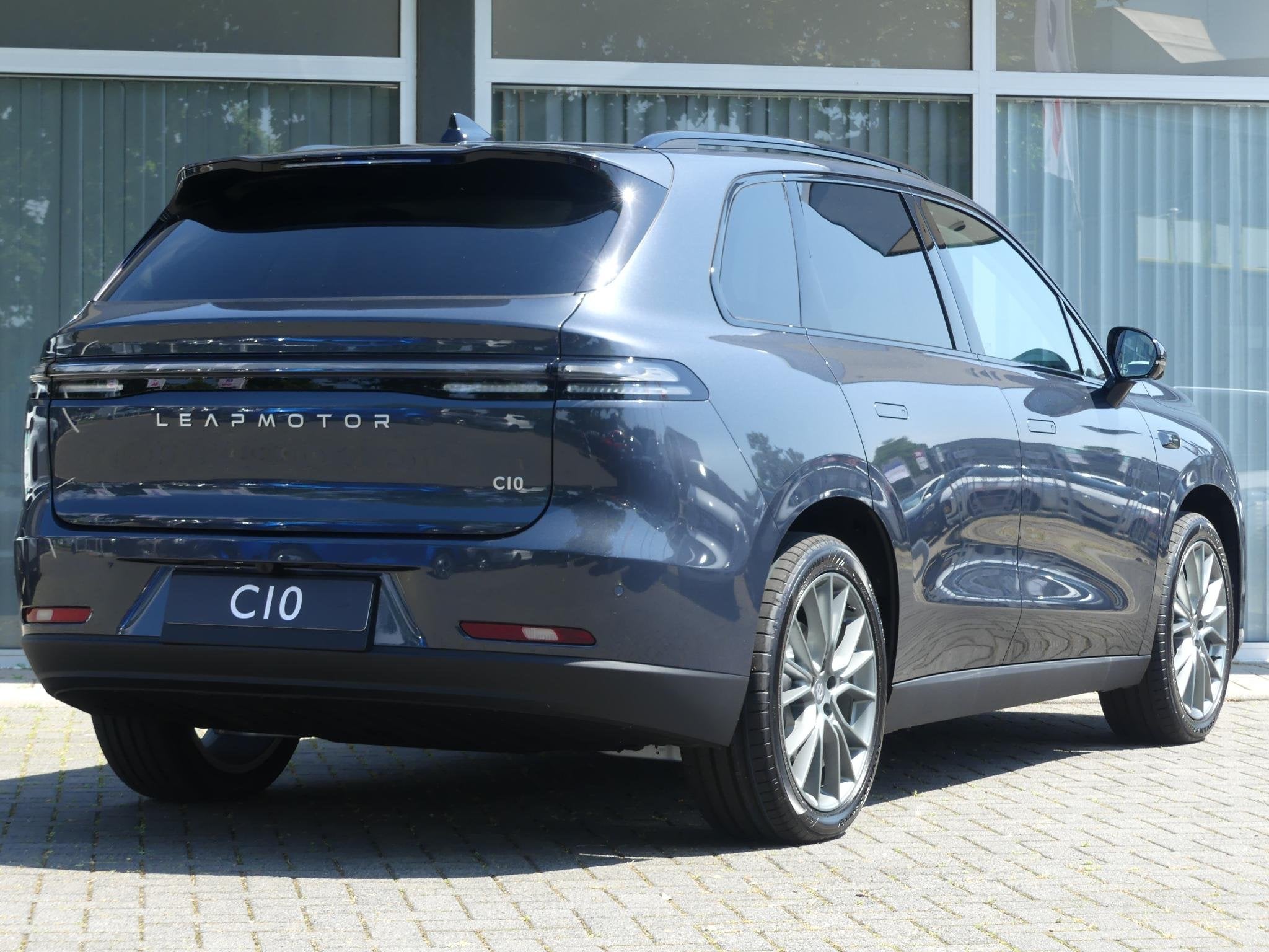 Leapmotor C10 Design ProMax 81.9 kWh 300PK Automaat Navigati, Automaat, 12 maanden, Achterwielaandrijving, Automatische klimaatregeling