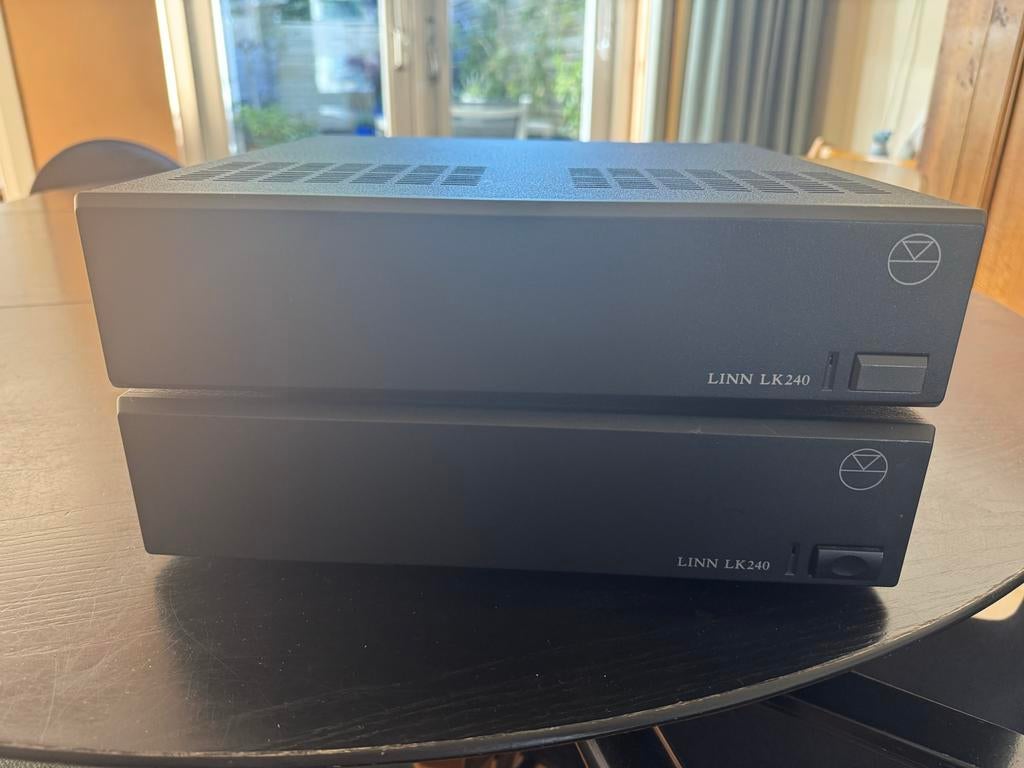 2x Linn LK240 eindversterkers - gerecapped, Overige merken, Gebruikt, Ophalen of Verzenden, 120 watt of meer