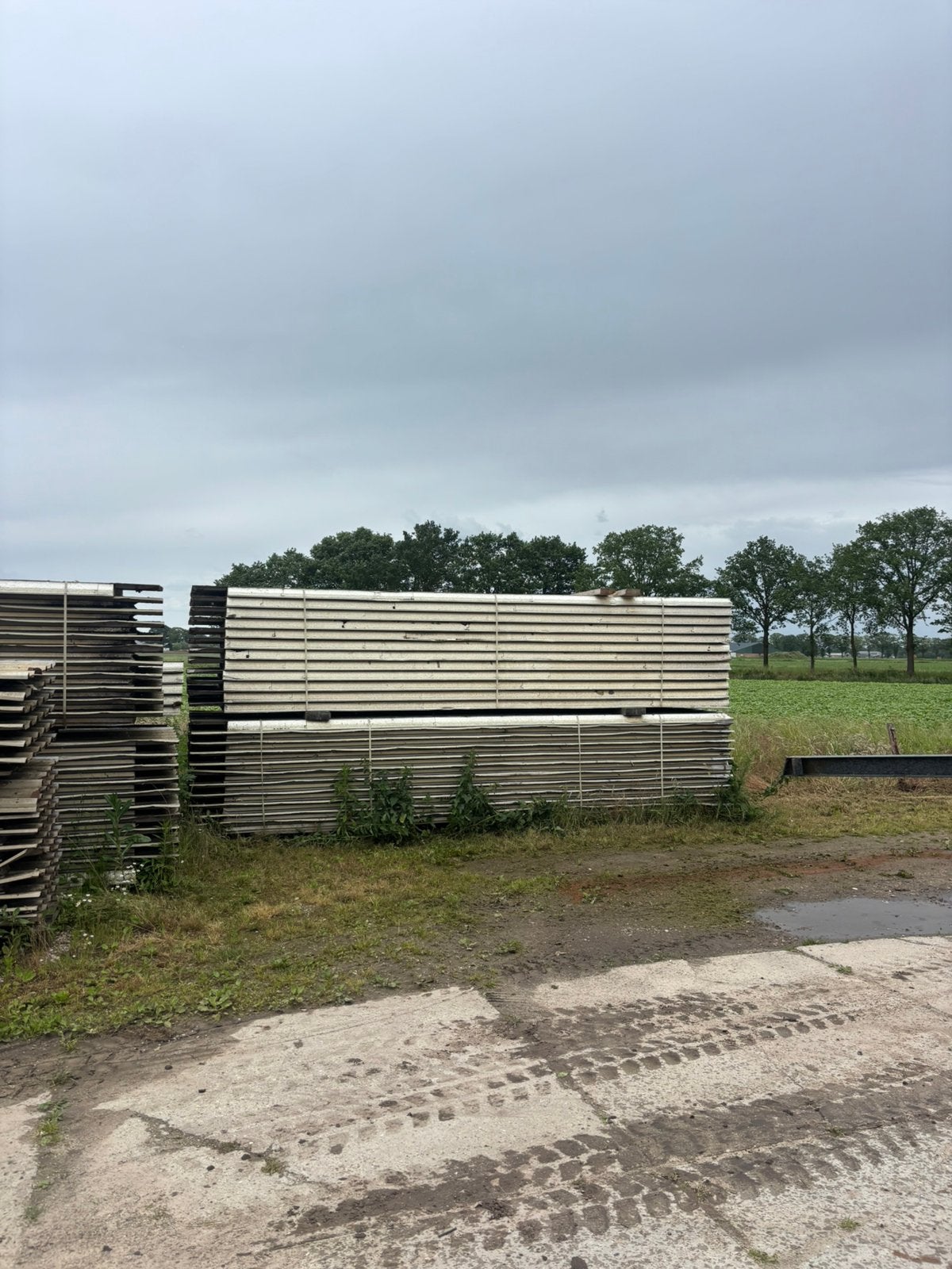 Staalconstructie dakplaten gordingen., Ophalen, Zo goed als nieuw