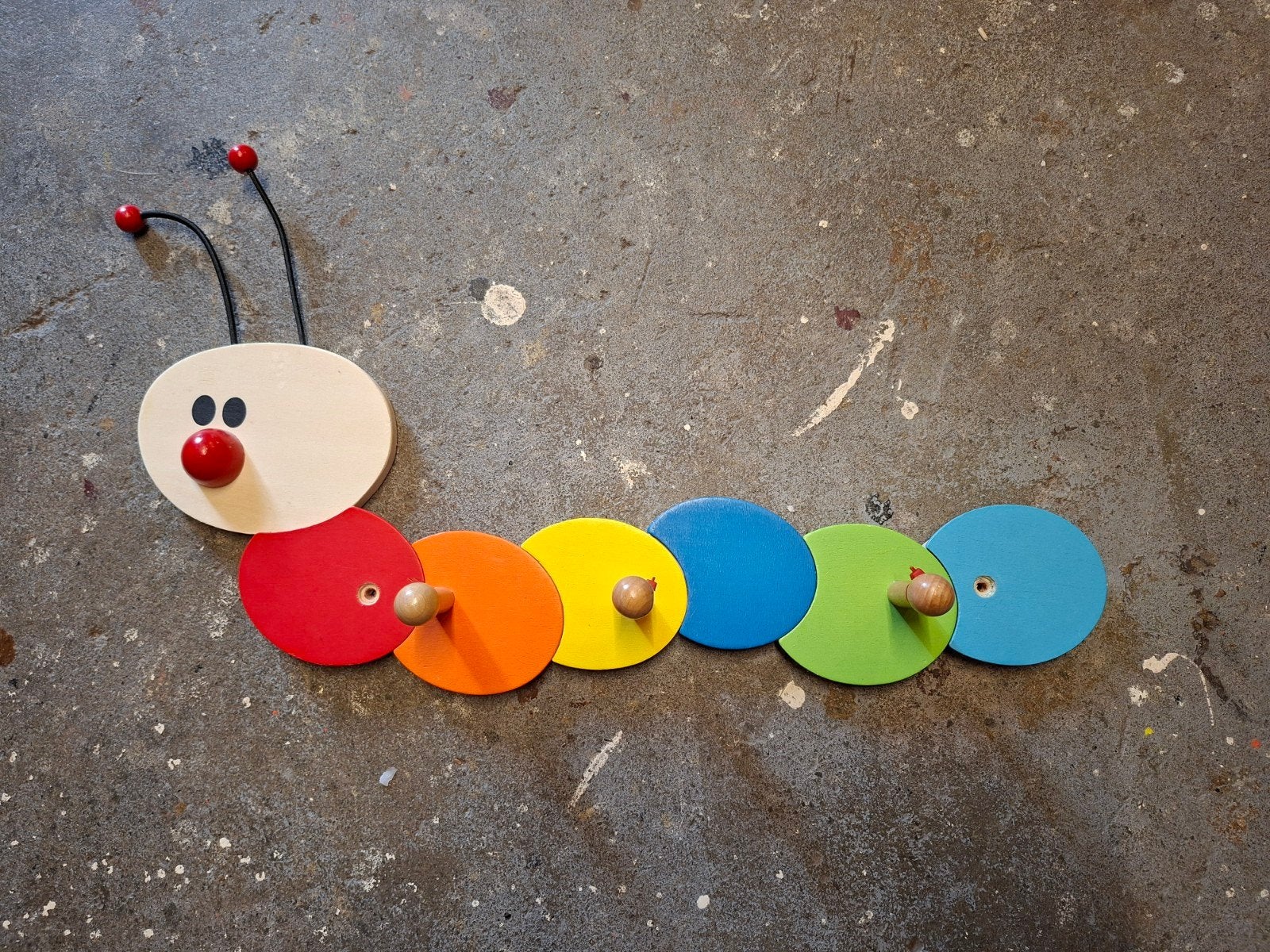 Vrolijke rups kapstok voor kinderkamer, Ophalen, Gebruikt, Minder dan 100 cm, Kinderkapstok